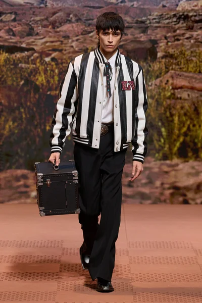 Look 53
